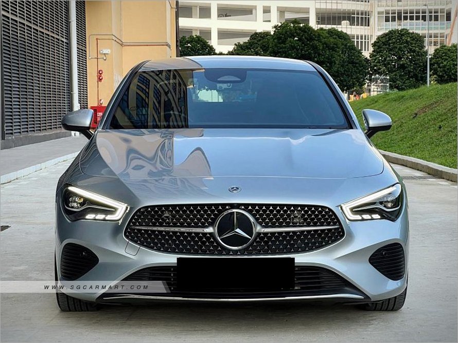 Mercedes-Benz CLA180